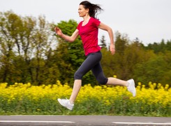 Bieganie może zniszczyć zęby. Jak to możliwe?