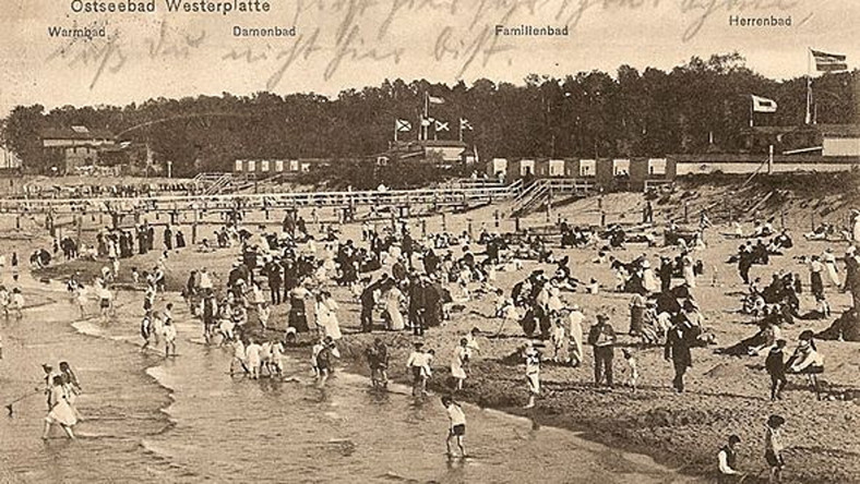 Pocztówka z kąpieliskiem na Westerplatte. Ze zbiorów K. Gryndera