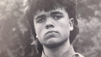 Peter Dinklage na zdjęciu z czasów młodości