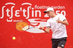 Majchrzak odpadł w ćwierćfinale turnieju ATP w Genewie
