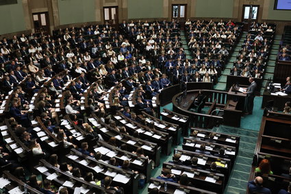 Do Sejmu trafił projekt podniesienia wynagrodzenia nauczycieli