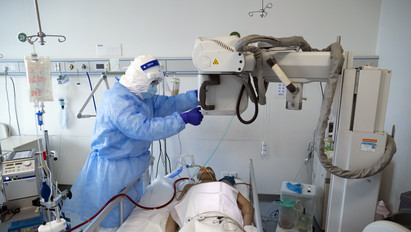 Kiderült: a regisztrált cseh áldozatok 60 százalékának halálát nem a koronavírus okozta