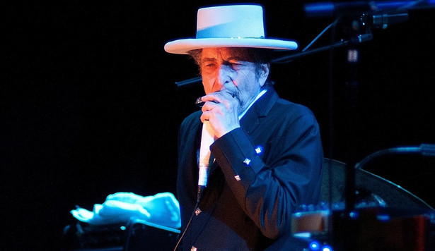 Bob Dylan śpiewa Sinatrę i nie wybiera się na emeryturę
