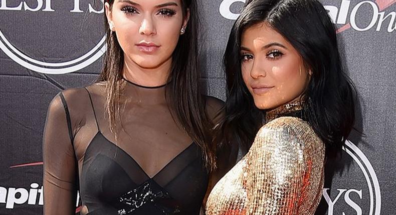 Kendall and Kylie Jenner at 2015 ESPYS red carpet