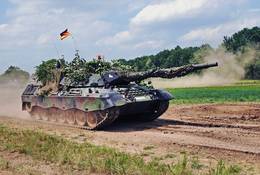 Ukraina dostała czołgi Leopard 1A5. Oto co potrafią te maszyny