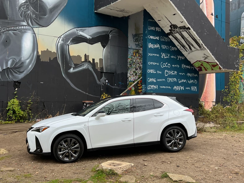 Lexus UX 2022 po liftingu