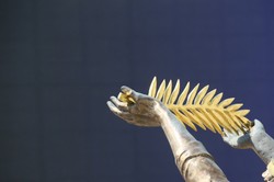 "Annette" Leosa Caraxa zainauguruje 74. festiwal w Cannes