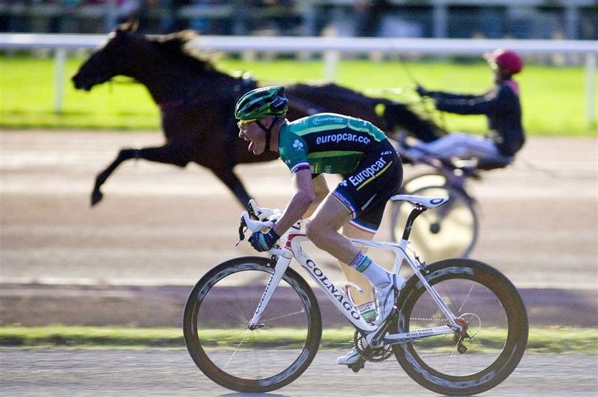 Thomas Voeckler przegrał wyścig z koniem