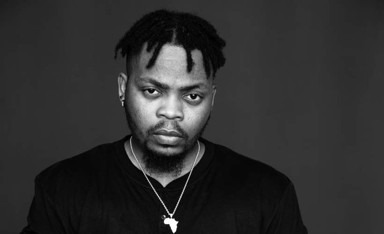 Davido and Olamide are both standing for one of their own, Naira Marley following his arrest [Gigiantic] 