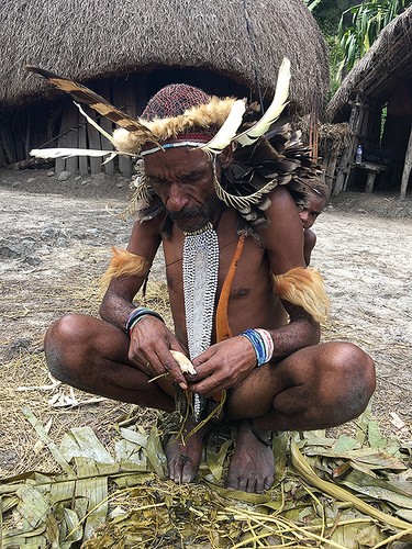 Fotografia z książki 'Wyspy niedokończone. Indonezja z bliska' / fot. Tadeusz Biedzki
