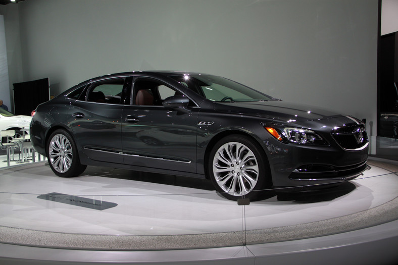 Buick LaCrosse (Detroit 2016)