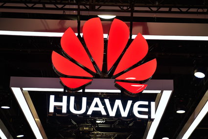 Huawei w opałach. Zarzuca mu się powiązania z wywiadem Chin i partią komunistyczną