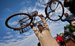Radość w kenijskiej wiosce Obamy