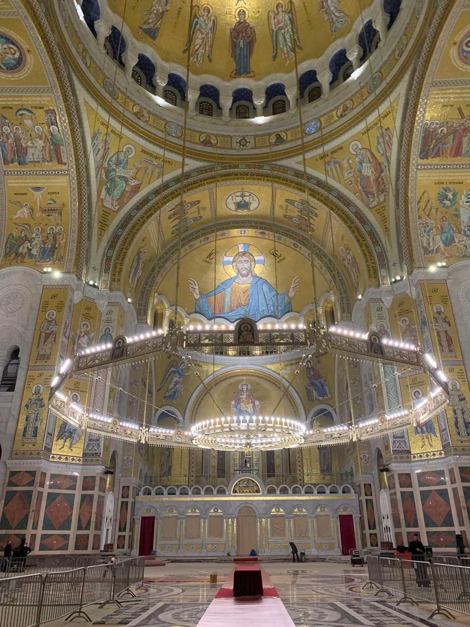 Ovako trenutno izgleda unutrašnjost Hrama Svetog Save