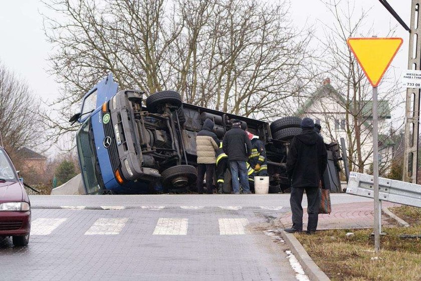 ciężarówka, tir, wypadek