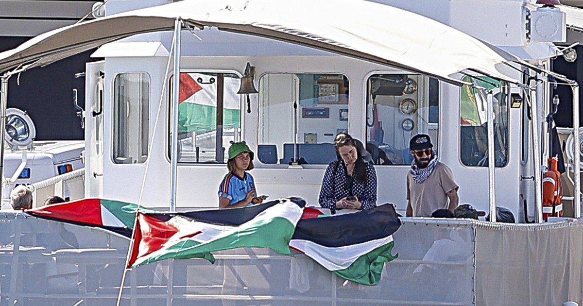 Flotylla Global Sumud ponownie wypłynęła z Barcelony. Niosą pomoc do Strefy Gazy