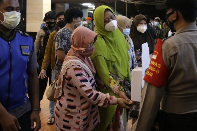 Pad aviona u Indoneziji 