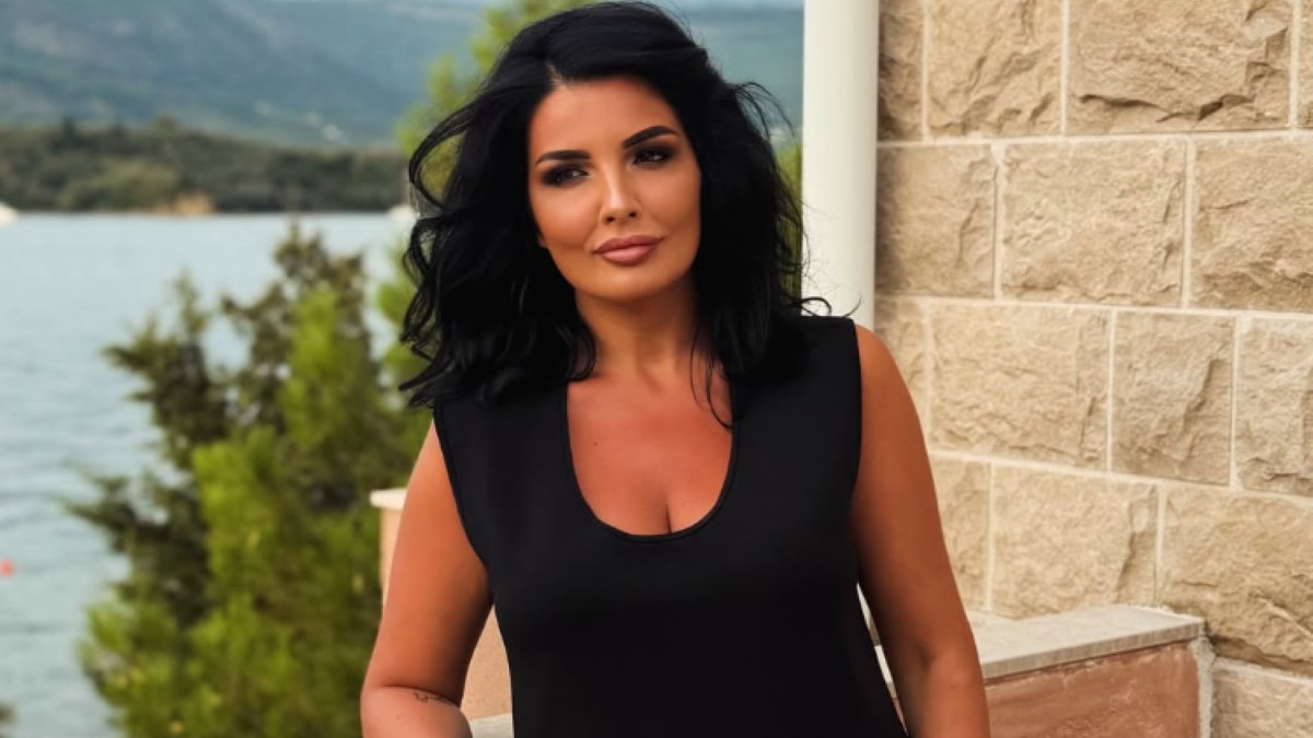 Milena Popović na moru