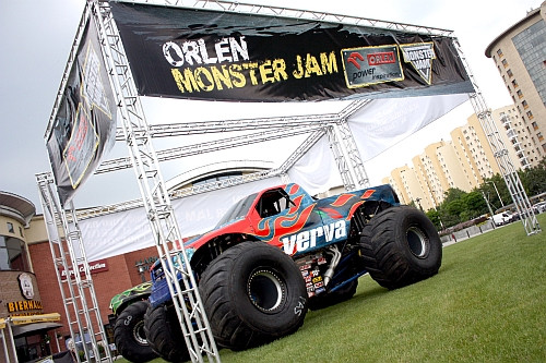 Monster Trucki odwiedziły Warszawę. Pierwszy etap ORLEN Monster Jam Promo Tour  już za nami