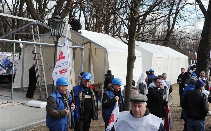 Szok? Kaczyński w roli Kopacz!