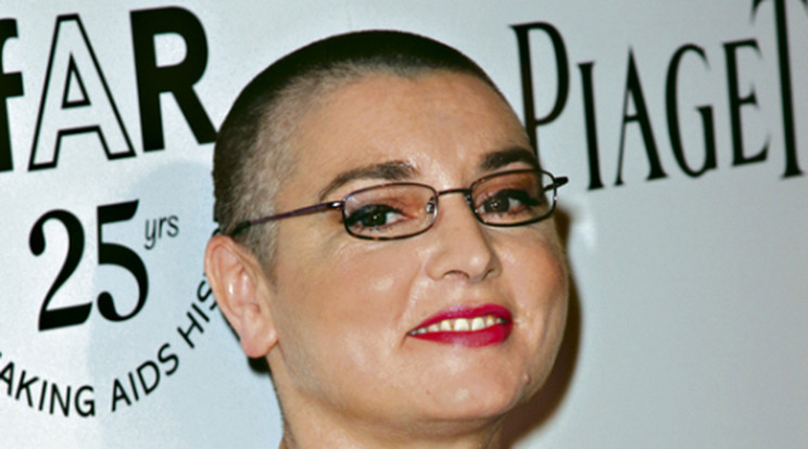 Sinead O’Connor újra kopasz