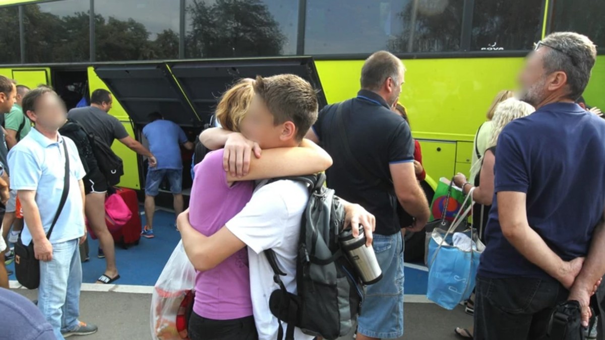 Maja zaboravila da probudi sina za školski izlet pa svojim potezom zapanjila internet: 