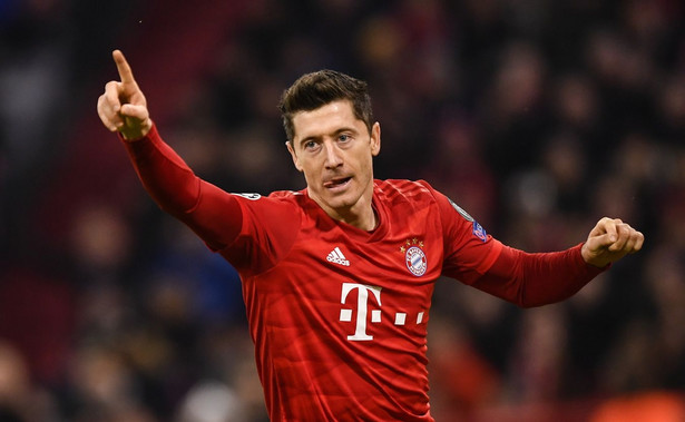 Hit Bundesligi dla Bayernu, Borussia bez szans. Lewandowski śrubuje rekord [WIDEO]