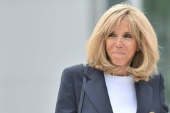 Brigitte Macron pozywa za fake newsy, że jest transpłciowa