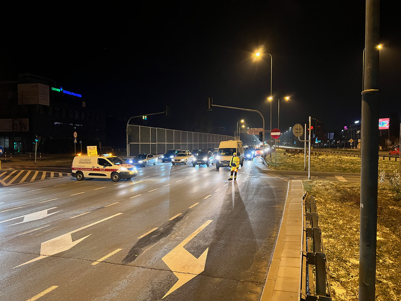 Transport gigantycznej maszyny TBM w Warszawie