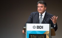 Socjaliści nie chcą nowej koalicji z Merkel. Po wyborach planują ostry skręt w lewo