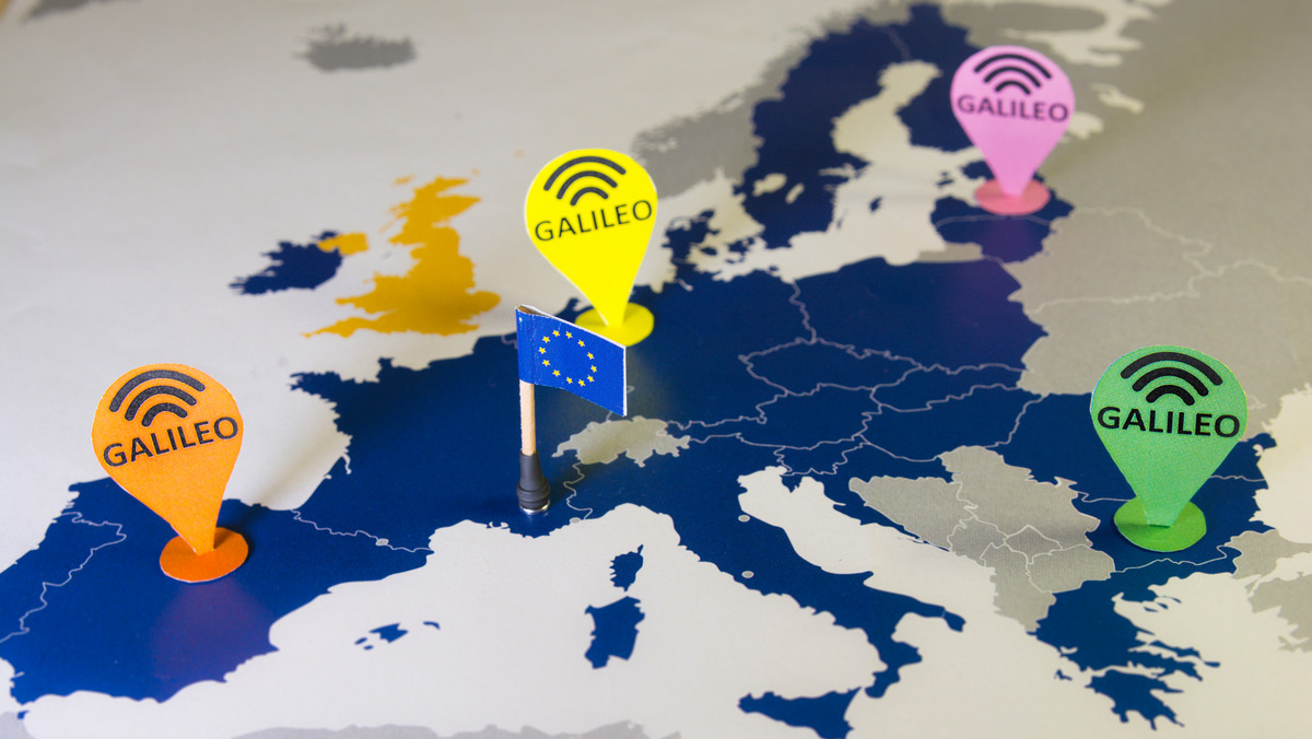 Wielka Brytania grozi wycofaniem ponad miliarda euro z unijnego systemu nawigacji satelitarnej Galileo, jeśli Bruksela będzie się upierać przy usunięciu Brytyjczyków z projektu po Brexicie. Unia mówi "nie oddamy", pisze Tom McTague z POLITICO