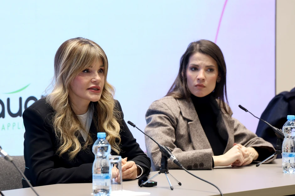 Nijedna mama nije sama