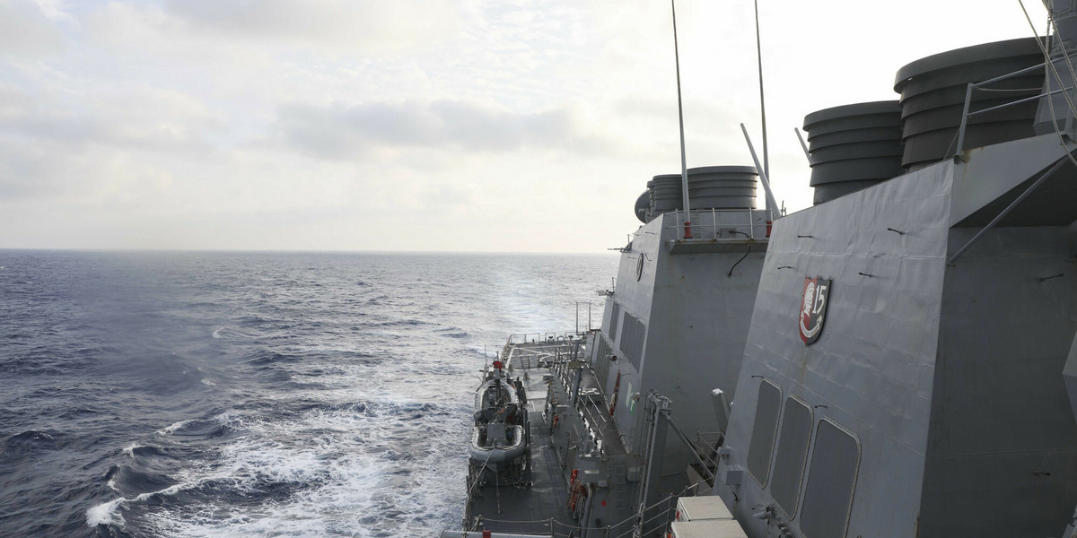 Niszczyciel rakietowy USS Milius przeprowadził operację "wolności żeglugi" na Morzu Południowochińskim w pobliżu Wysp Spratly.