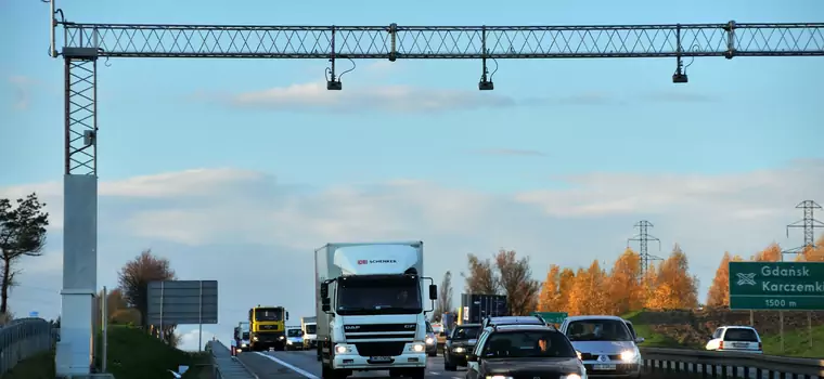 Aplikacja e-TOLL PL BILET zamiast e-TOLL PL do płatności za autostrady. Jak oceniają ją użytkownicy?