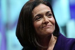 10 inspirujących cytatów od wiceprezes Facebooka Sheryl Sandberg, jednej z najpotężniejszych kobiet świata