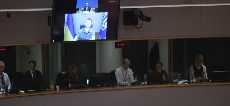 Zełenski w Brukseli: Już czas. Europa musi zademonstrować siłę