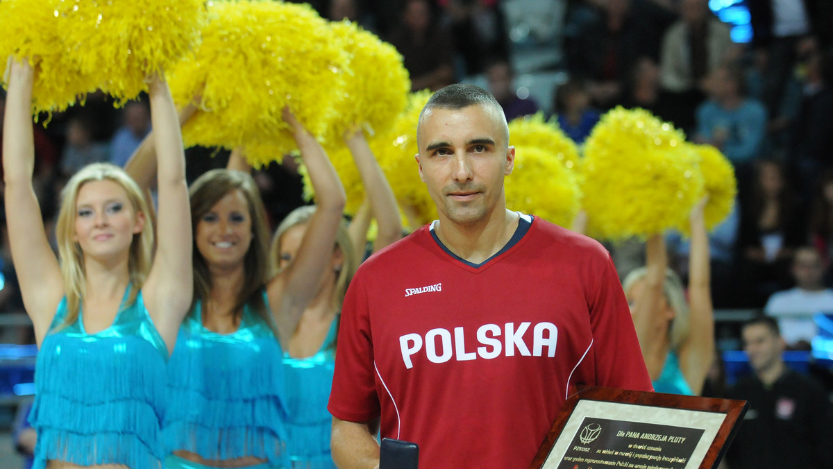 Dziewiętnaście punktów zdobył Andrzej Pluta w swoim pożegnalnym meczu. Spotkanie rozegrano we Włocławku, gdzie wielokrotny reprezentant Polski w kwietniu ogłosił zakończenie kariery.