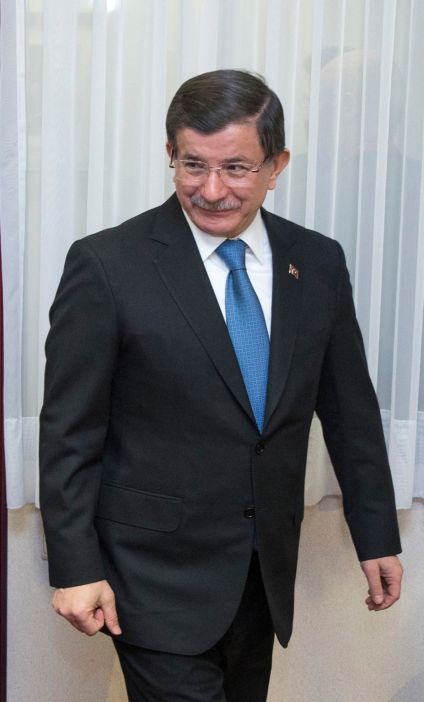 Ubedio Harisa Silajdžića da učestvuje na trojnom sastanku: Ahmet Davutoglu