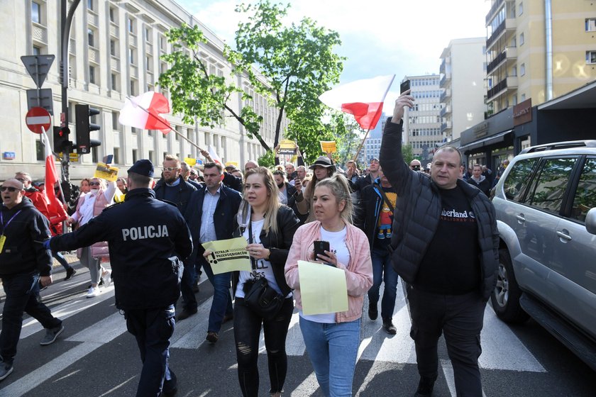 W Warszawie trwa strajk przedsiębiorców