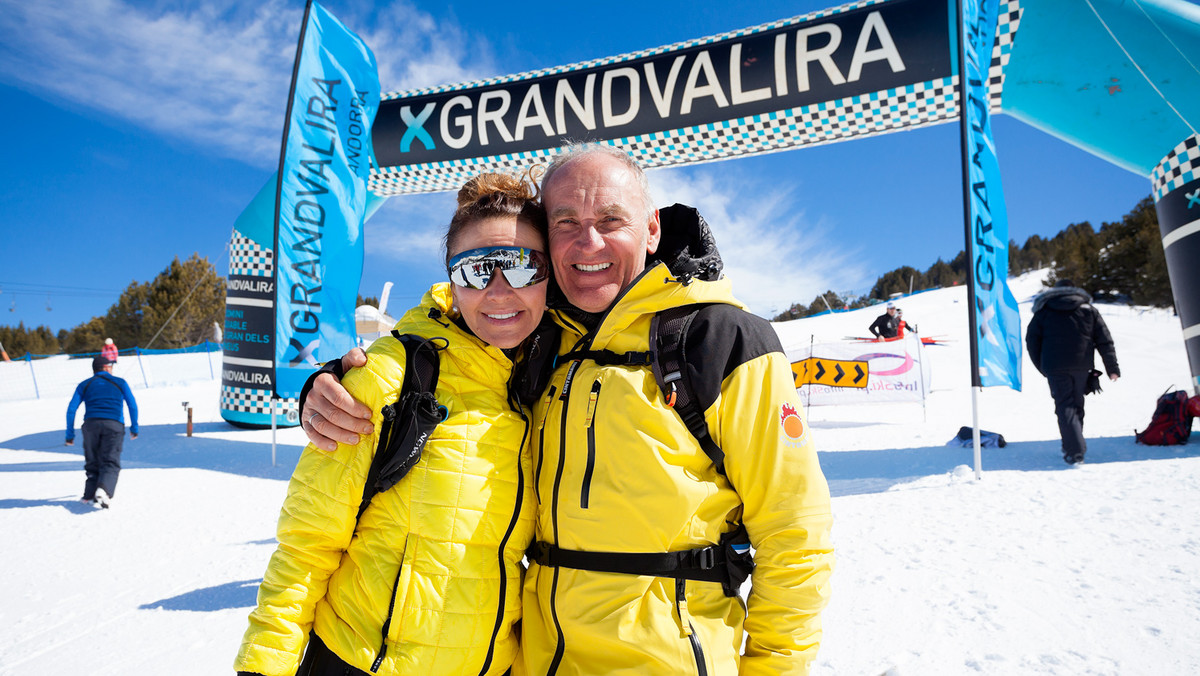INFORMACJA PRASOWA. Może trudno w to uwierzyć ale najlepsze warunki narciarskie aktualnie panują w Pirenejach, niedaleko…Barcelony!!! 300 km tras narciarskich, 170 cm śniegu, słoneczna pogoda i największa w Europie strefa wolnocłowa czekają na nas w Andorze. Dnia 29.12.2013 padł historyczny rekord bo jednego dnia na trasach największego ośrodka narciarskiego w Pirenejach Grandvalira szusowało 26 430 narciarzy.