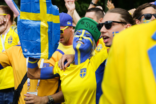Euro 2020. Szwedzcy kibice wynajęli... campus uniwersytecki w Dublinie
