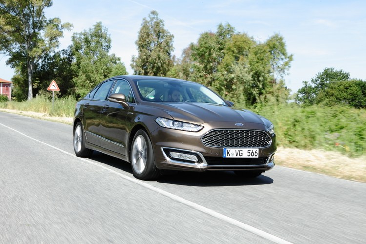Ford mondeo vignale