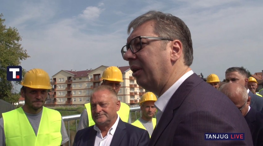Aleksandar Vučić obilazi završne radove na mostu preko Mlave