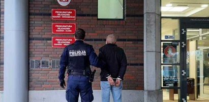 Ciało mężczyzny w śmietnikowej wiacie w Gdańsku. Policja zatrzymała poszukiwanego 42-latka