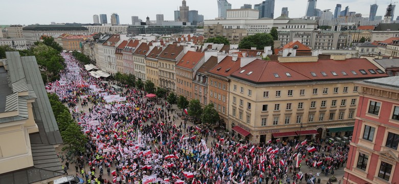"Precz z Zielonym Ładem". "Solidarność" protestuje w Warszawie