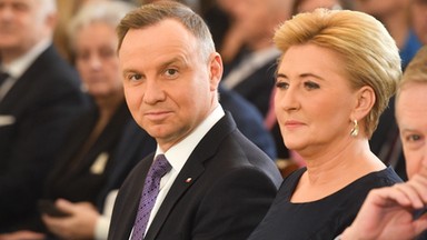 Protestujący chcą spotkania z pierwszą damą. Prezydencki minister: odradzam