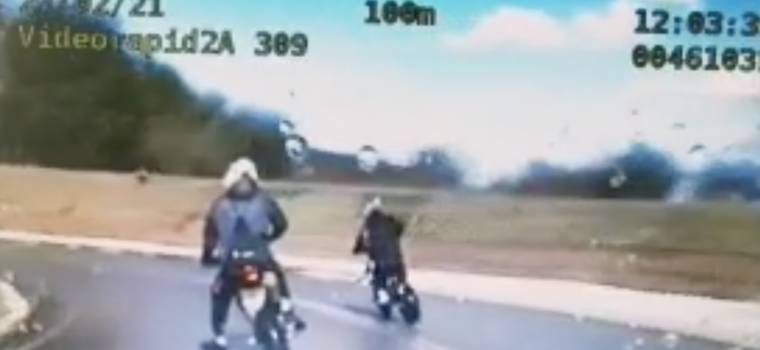 Policjanci w pogoni za dwoma nastoletnimi motocyklistami