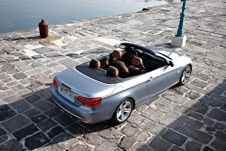 BMW: odnowiona Seria 3 w wersji coupe i cabrio