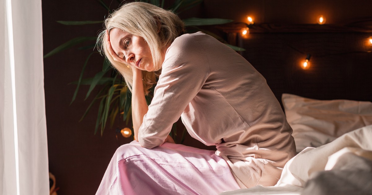 "Jakby ktoś pocierał mnie tarką". Wiele kobiet nie wie, iż te objawy menopauzy można leczyć
