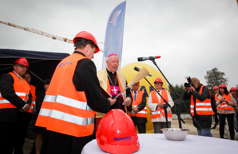 ŁÓDŹ AKT EREKCYJNY CENTRUM KONTROLI RUCHU LOTNICZEGO